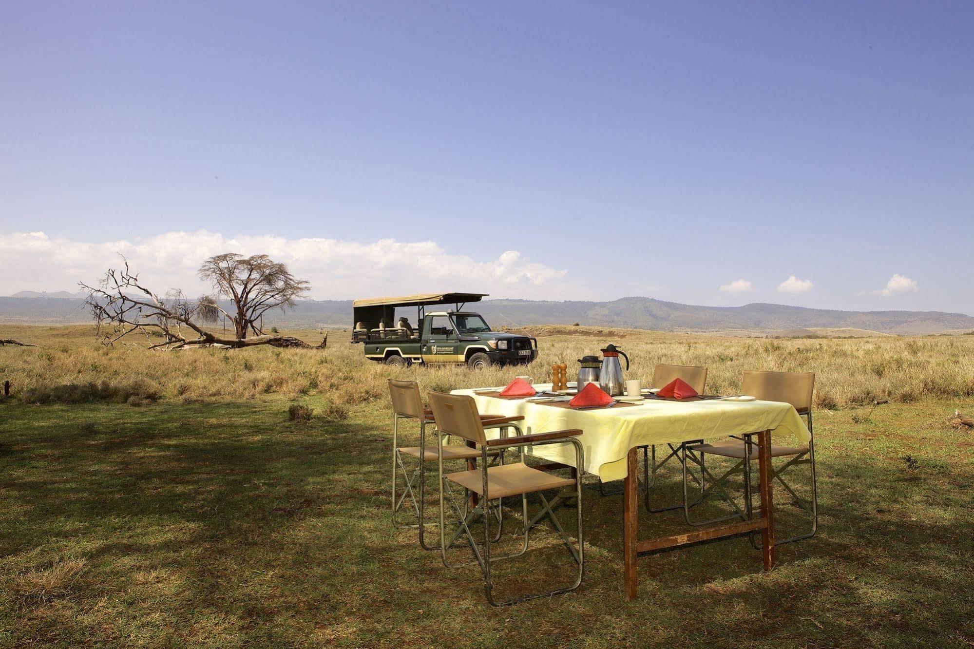 Elewana Lewa Safari Camp Hotel Timau Exterior photo